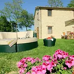 Luxury With Garden Villa