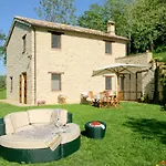 Villa Luxury With Garden Monte San Martino