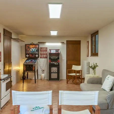 Luxury With Garden Villa *