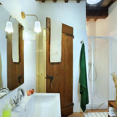 Luxury With Garden 빌라 *